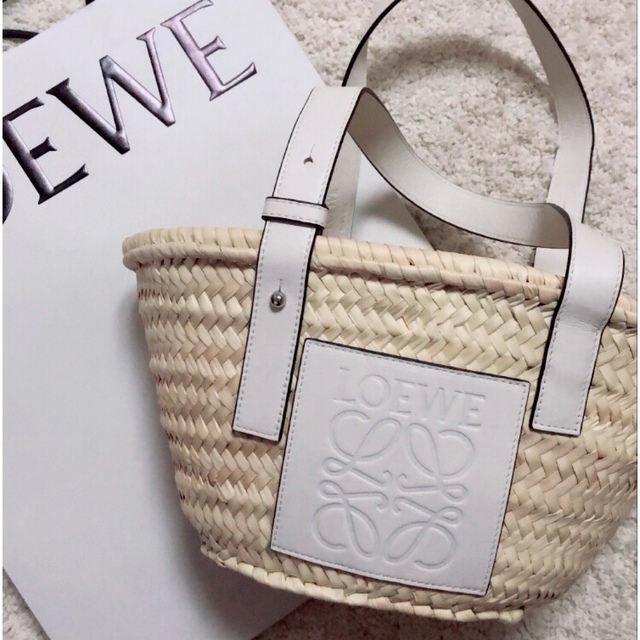LOEWE ロエベ カゴバッグ 白 S サイズ 驚きの価格 23030円引き www