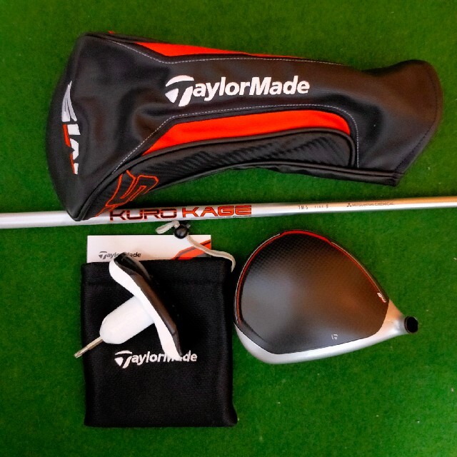 TaylorMade(テーラーメイド)のテーラーメイド　M5ドライバー スポーツ/アウトドアのゴルフ(クラブ)の商品写真