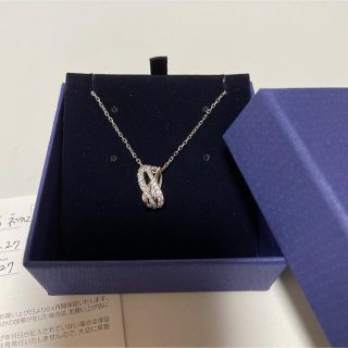 スワロフスキー(SWAROVSKI)のスワロフスキー　ペンダントネックレス(ネックレス)