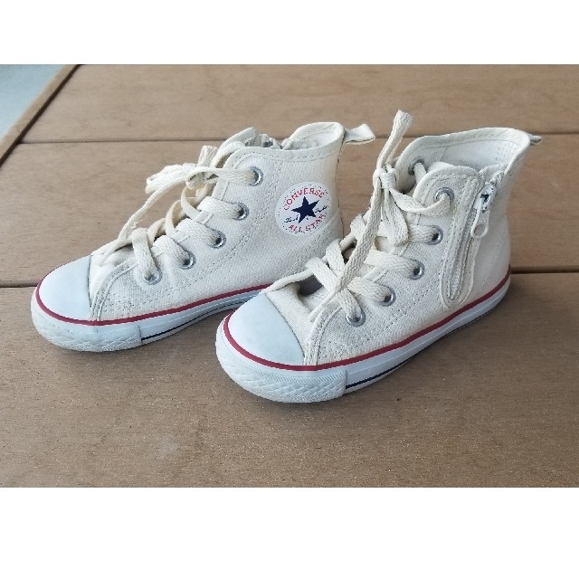 CONVERSE(コンバース)のコンバース　ハイカット　キッズ16cm キッズ/ベビー/マタニティのキッズ靴/シューズ(15cm~)(スニーカー)の商品写真