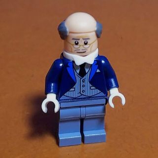 レゴ(Lego)のレゴ★バットマンムービー アルフレッド ミニフィグ 美品  激レア(キャラクターグッズ)