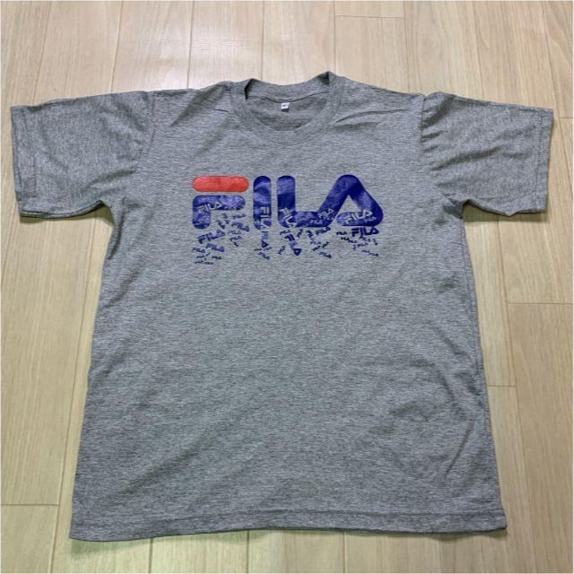 FILA(フィラ)の即発送 FILA フィラ レディース Tシャツ 半袖 グレー Lサイズ レディースのトップス(Tシャツ(半袖/袖なし))の商品写真