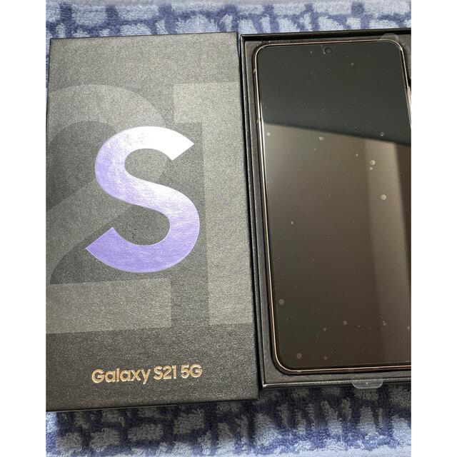 Galaxy(ギャラクシー)のSAMSUNG Galaxy S21 5G SCG09 ファントム バイオレット スマホ/家電/カメラのスマートフォン/携帯電話(スマートフォン本体)の商品写真