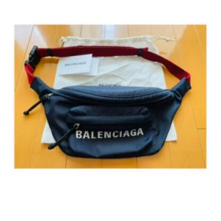 バレンシアガ(Balenciaga)の最終期間限定　バレンシアガ　バッグ(ショルダーバッグ)