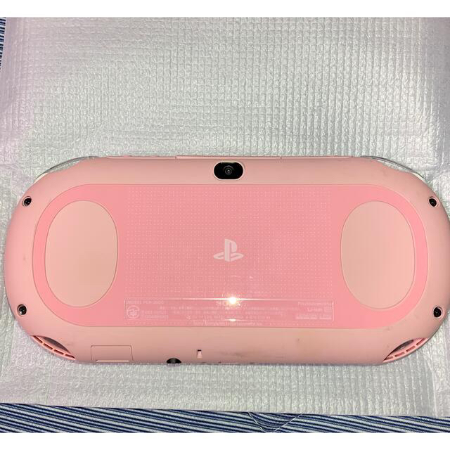 PlayStation Vita(プレイステーションヴィータ)のSONY PlayStationVITA 本体  PCH-2000 即購入⭕️ エンタメ/ホビーのゲームソフト/ゲーム機本体(携帯用ゲーム機本体)の商品写真