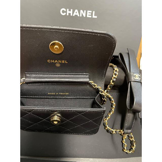 CHANEL - シャネル リボン付きチェーンクラッチ 新品の通販 by CHANEL - シャネル リボン付きチェーンクラッチ 新品の通販 by