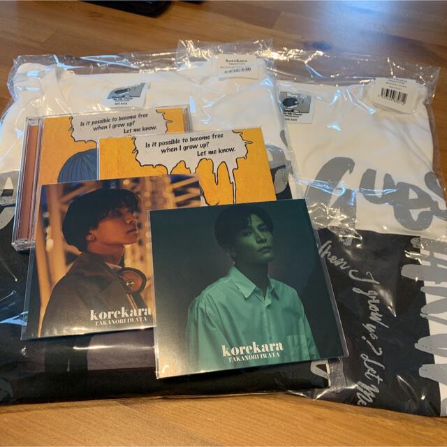 岩田剛典korekara会員限定盤ロングスリーブTシャツ&Tシャツ　CD+DVD エンタメ/ホビーのタレントグッズ(ミュージシャン)の商品写真