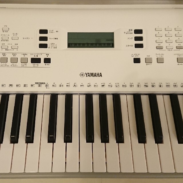 ヤマハ(ヤマハ)のYAMAHA EZ-300 楽器の鍵盤楽器(電子ピアノ)の商品写真