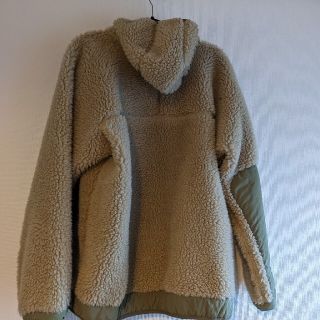 パタゴニア(patagonia)のコナ様専用　新品　パタゴニア　リズムフーディー(その他)