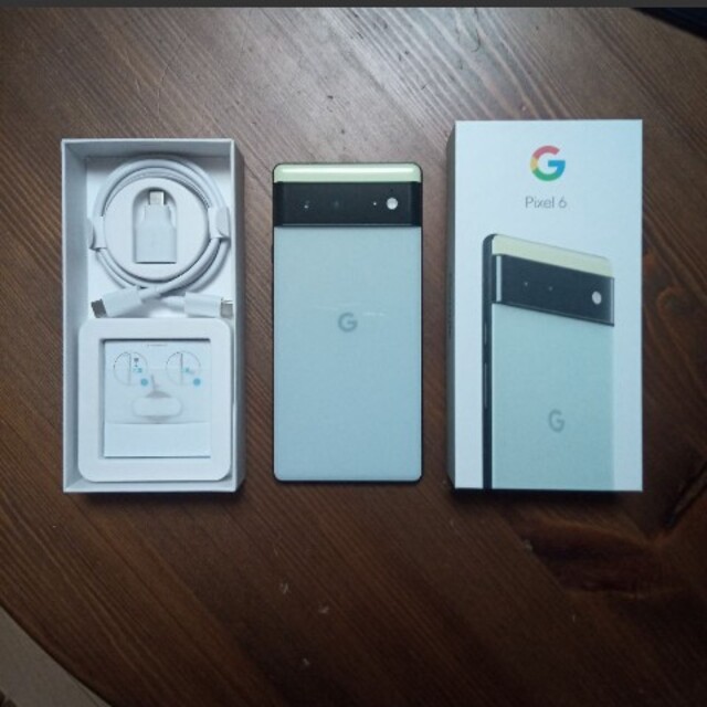 Google Pixel(グーグルピクセル)のPixel6 青色 128GB Sorta Seafoam simフリー 未使用 スマホ/家電/カメラのスマートフォン/携帯電話(携帯電話本体)の商品写真