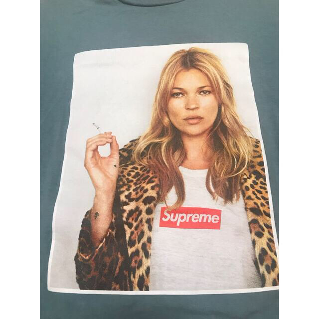 Supreme(シュプリーム)のsupreme ケイトモス　スレートブルー希少品　Tシャツ　Mサイズ メンズのトップス(Tシャツ/カットソー(半袖/袖なし))の商品写真