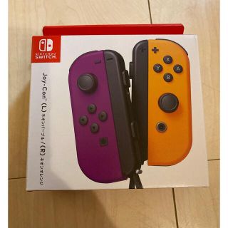 ニンテンドースイッチ(Nintendo Switch)のJOY-CON ネオンパープル/ネオンオレンジ ジョイコン スイッチ(携帯用ゲーム機本体)