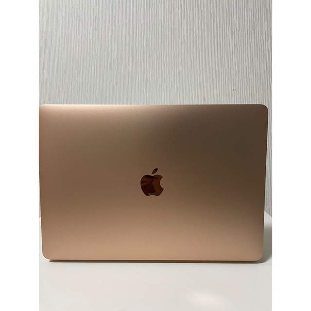 Mac (Apple)(マック)のMacBook air 2020  スマホ/家電/カメラのPC/タブレット(ノートPC)の商品写真