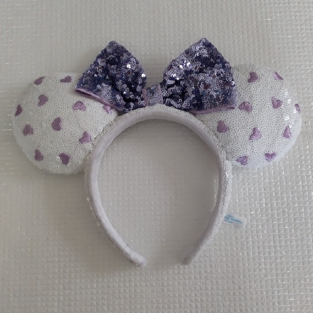 Disney(ディズニー)のミニー スパンコール ハート 紫 パープル　ディズニーカチューシャ レディースのヘアアクセサリー(カチューシャ)の商品写真