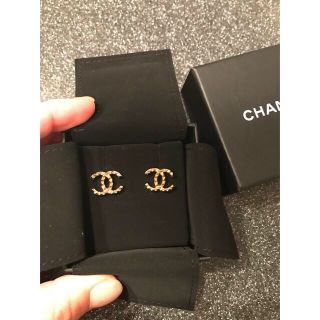 シャネル(CHANEL)のCHANEL シャネル ピアス スタッズ ゴールド (ピアス)