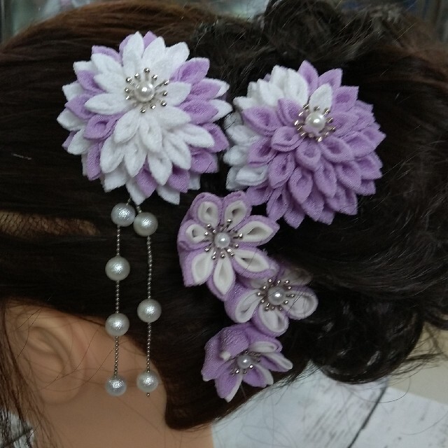薄紫&白の半くすユーピン髪飾り ハンドメイドのアクセサリー(ヘアアクセサリー)の商品写真