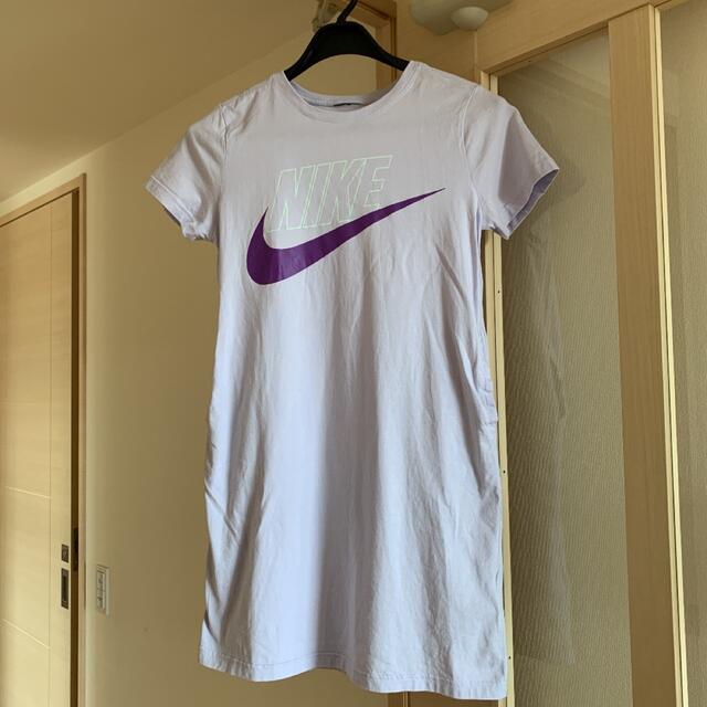 NIKE(ナイキ)のNIKE ワンピース　150 キッズ/ベビー/マタニティのキッズ服女の子用(90cm~)(ワンピース)の商品写真