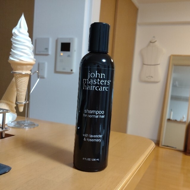 Cosme Kitchen(コスメキッチン)の★専用品★ジョンマスターオーガニック★L＆Rシャンプー コスメ/美容のヘアケア/スタイリング(シャンプー)の商品写真