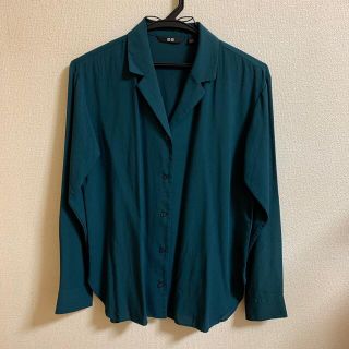 ユニクロ(UNIQLO)のUNIQLO 長袖シャツ 深緑(シャツ/ブラウス(長袖/七分))