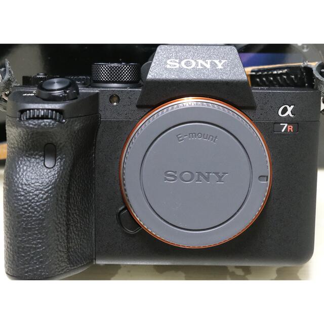 SONY(ソニー)のα7R IV（ILCE-7RM4A） スマホ/家電/カメラのカメラ(ミラーレス一眼)の商品写真