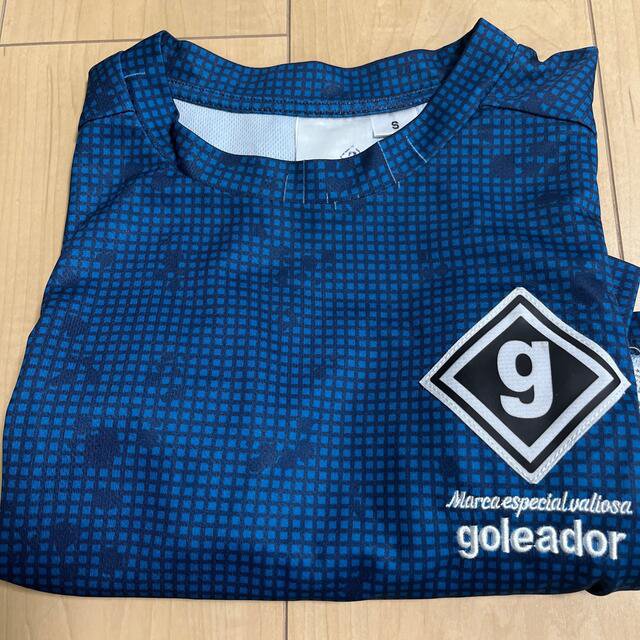 【ちかりん様専用】goleador 半袖プラクティスTシャツ　Sサイズ スポーツ/アウトドアのサッカー/フットサル(ウェア)の商品写真