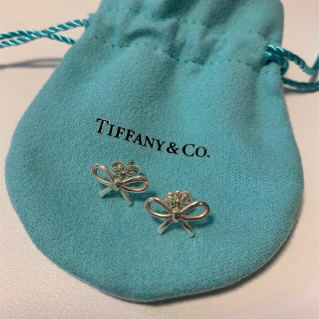 Tiffany & Co.(ティファニー)のティファニー　リボン　ピアス レディースのアクセサリー(ピアス)の商品写真