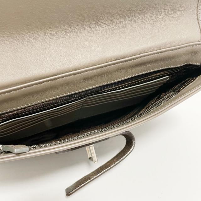 レディース】 Salvatore Ferragamo - サルバトーレフェラガモ クラッチ