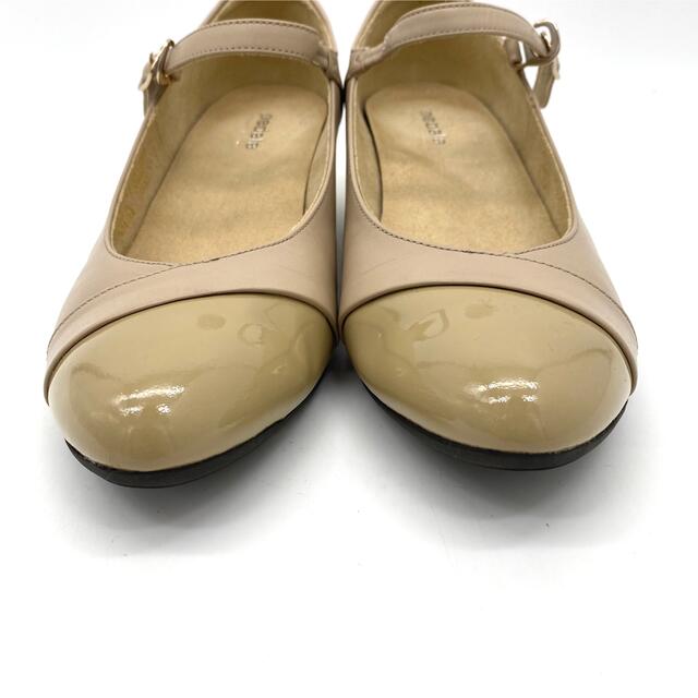 asics(アシックス)の【美品】asics pedala ペダラ ストラップ パンプス 22.5EEE レディースの靴/シューズ(ハイヒール/パンプス)の商品写真