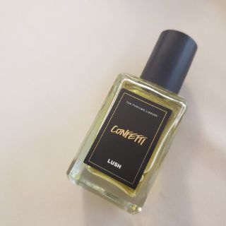 ラッシュ(LUSH)のLUSH　コンフェッティ30ml(香水(女性用))