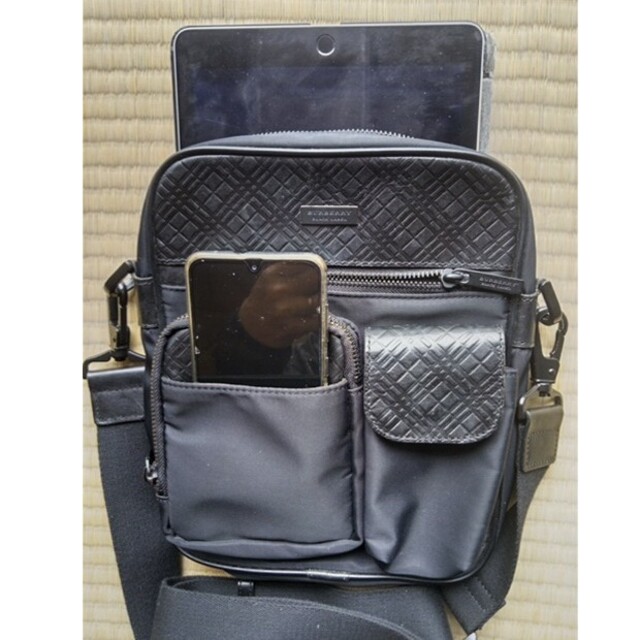 BURBERRY BLACK LABEL(バーバリーブラックレーベル)のバーバリー　ショルダーバッグ メンズのバッグ(ショルダーバッグ)の商品写真