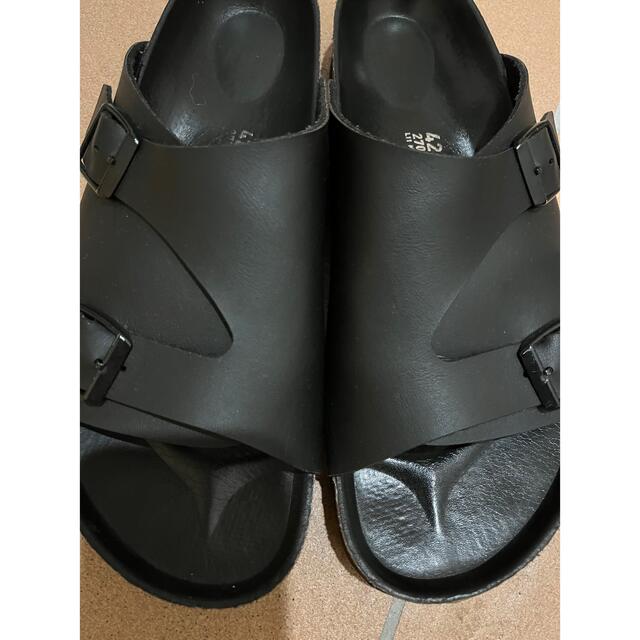 BIRKENSTOCK(ビルケンシュトック)のビルケンシュトック　チューリッヒ　ブラックレザー　42 メンズの靴/シューズ(サンダル)の商品写真