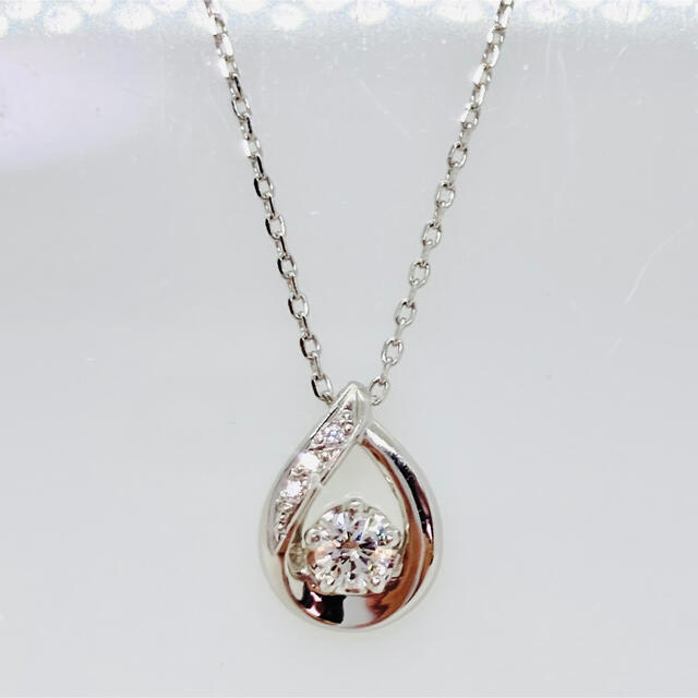 美品 4℃ 2020年クリスマス限定 Pt850 ダイヤモンド ネックレス www ...