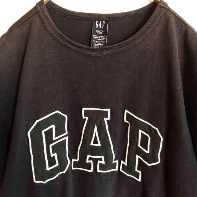 GAP(ギャップ)のOLD GAP 半袖Tシャツ ネイビー ビッグロゴ 刺繍 kids XL 90s エンタメ/ホビーのコレクション(その他)の商品写真