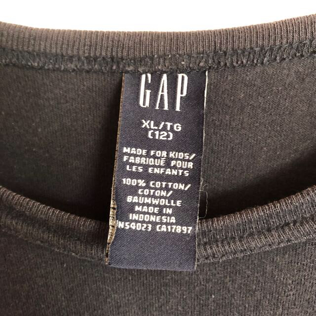 GAP(ギャップ)のOLD GAP 半袖Tシャツ ネイビー ビッグロゴ 刺繍 kids XL 90s エンタメ/ホビーのコレクション(その他)の商品写真