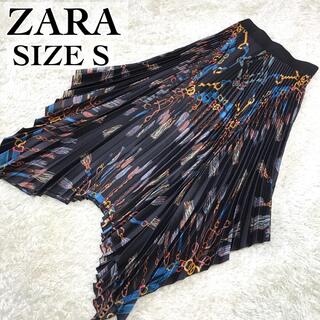 ザラ(ZARA)の【ZARA】プリーツスカート　Ｓサイズ  ブラック　チェーン柄(ひざ丈スカート)