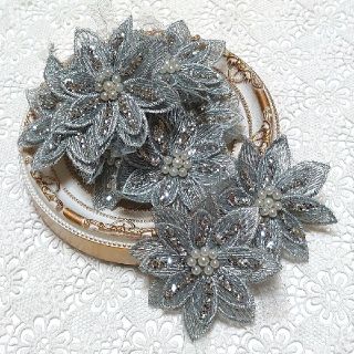 花モチーフ　8個(各種パーツ)