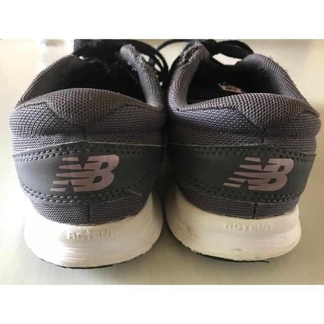 New Balance(ニューバランス)のニューバランス スニーカー 23センチ キッズ/ベビー/マタニティのキッズ靴/シューズ(15cm~)(スニーカー)の商品写真