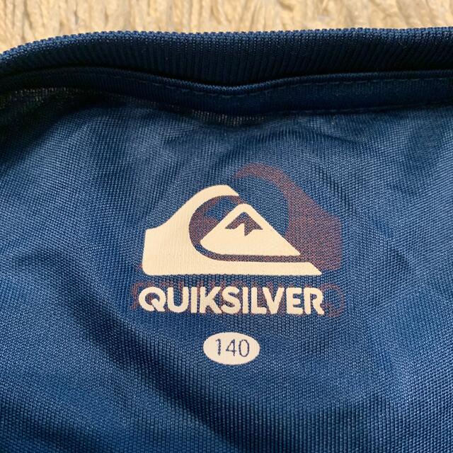 QUIKSILVER(クイックシルバー)のクイックシルバー　Tシャツ　水陸両用　140  キッズ　 キッズ/ベビー/マタニティのキッズ服男の子用(90cm~)(Tシャツ/カットソー)の商品写真