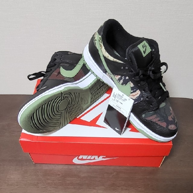 NIKE DUNK LOW SE 黒カモ 25.5cm