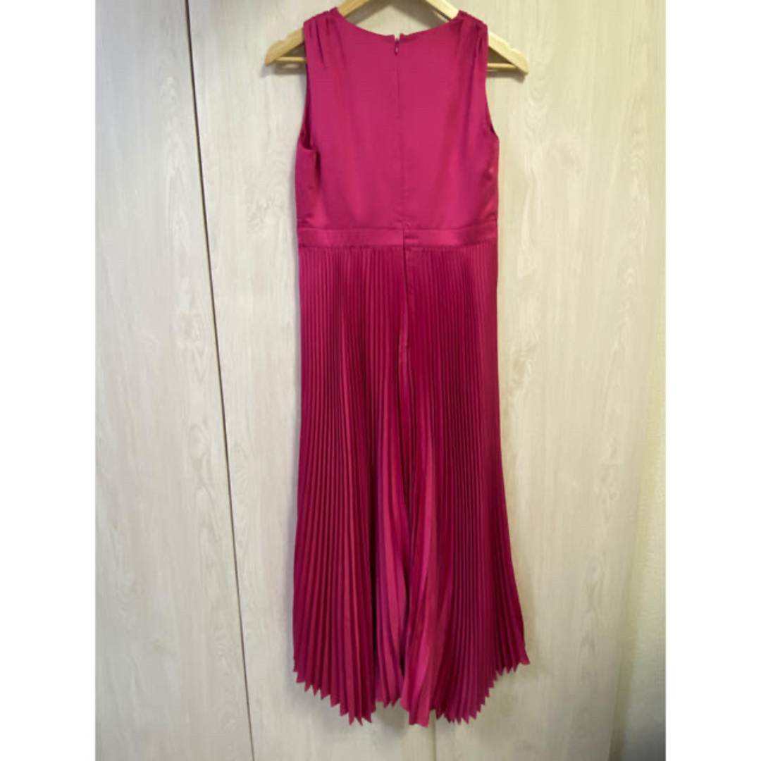 anvivid アシンメトリープリーツワンピース  レディースのフォーマル/ドレス(ロングドレス)の商品写真