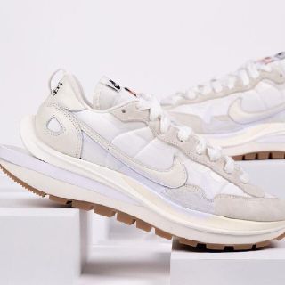 サカイ(sacai)のSACAI x NIKE VAPORWAFFLE White/Sail-Sail(スニーカー)