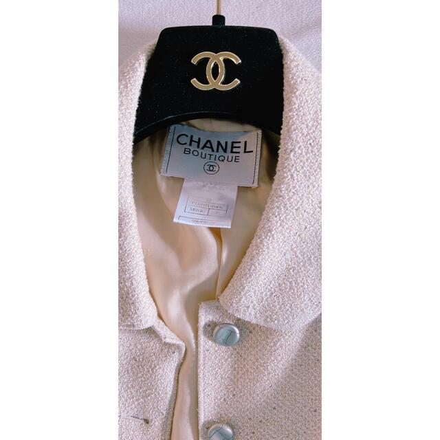 CHANEL(シャネル)のシャネル　ジャケット　ベージュ　 レディースのジャケット/アウター(テーラードジャケット)の商品写真