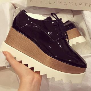 ステラマッカートニー(Stella McCartney)の厚底ウエッジ靴(ローファー/革靴)