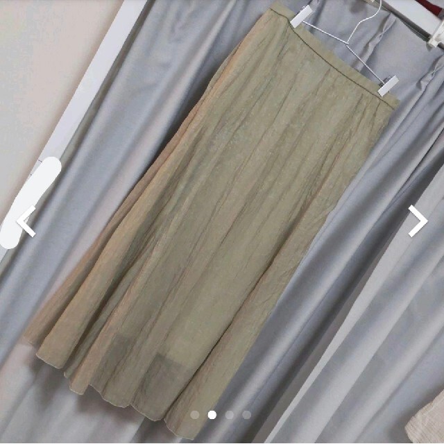 GU(ジーユー)のGU シアーフレアロングスカート レディースのスカート(ロングスカート)の商品写真