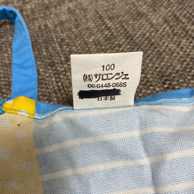 きかんしゃトーマス　キッズ　エプロン　100cm キッズ/ベビー/マタニティのキッズ服男の子用(90cm~)(その他)の商品写真