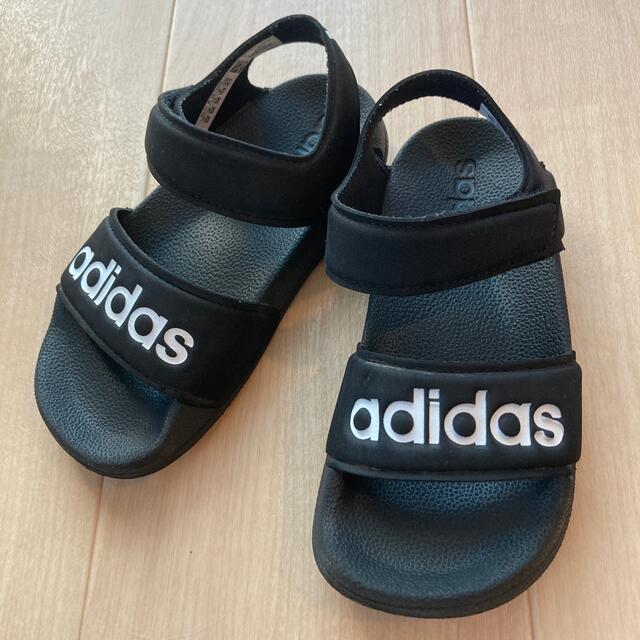 adidas(アディダス)のアディダス　サンダル キッズ/ベビー/マタニティのキッズ靴/シューズ(15cm~)(サンダル)の商品写真