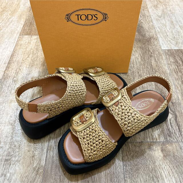 人気 TOD'S レディース ラフィア フラット サンダルTOD