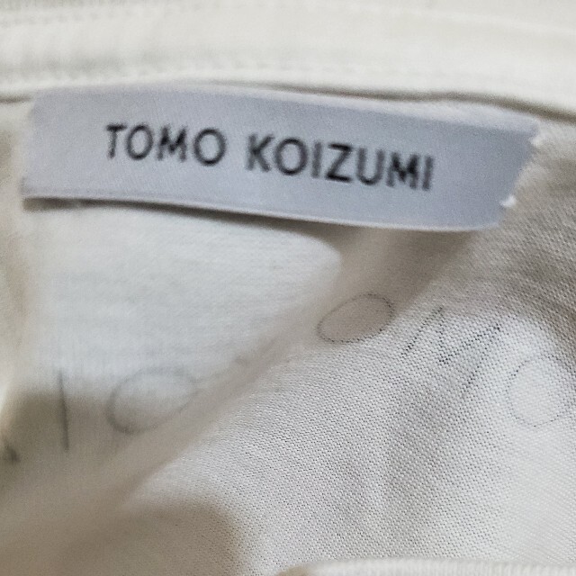 tomo koizumi トモコイズミフリルTシャツ。新品未使用タグ付き。ピンク