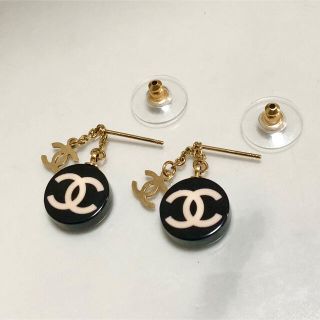 シャネル ピアス ゴールド アクセサリー メッキ CHANEL 01P ブラック 黒 ココマーク 星 スター スイング GP 小物 レディース 女性 カジュアル おしゃれ  Accessories Earrings Gold Black Star