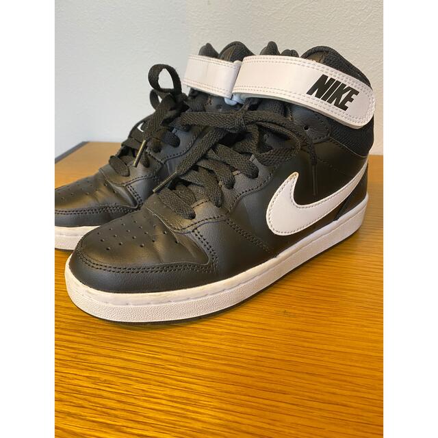 NIKE(ナイキ)のNIKE ハイカットスニーカー　22.5センチ キッズ/ベビー/マタニティのキッズ靴/シューズ(15cm~)(その他)の商品写真